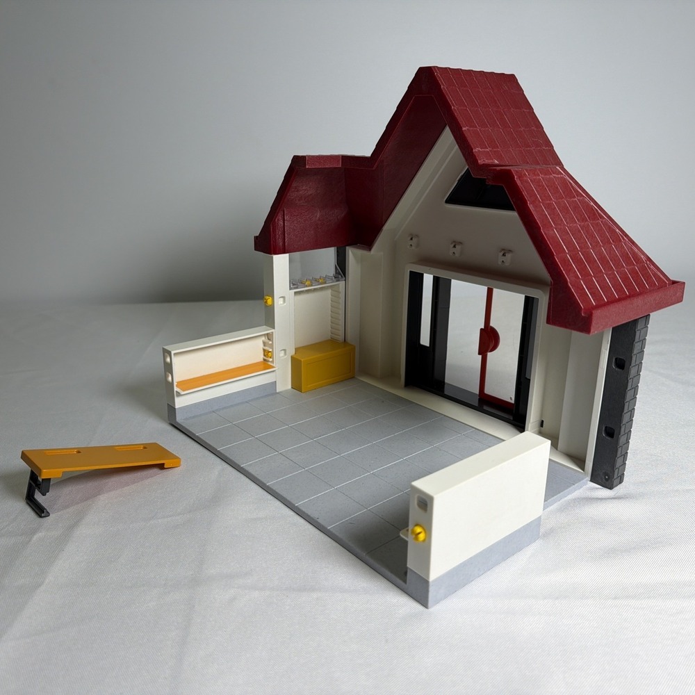 Playmobil 6865 School House - Vintage, Rare, Retired - Picture 6 of 11